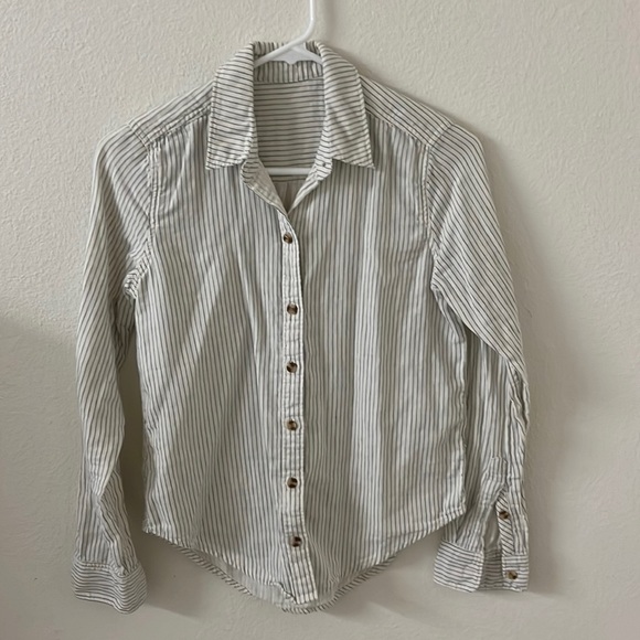 Cream striped long sleeves button up size xs - Picture 1 of 4